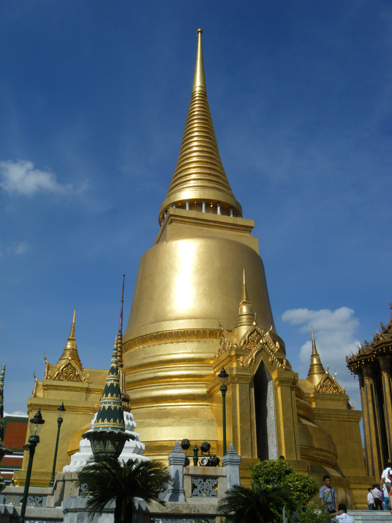 008_Phra_Siratana_Chedi